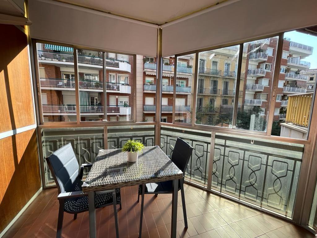 Rooms Viladomat Barcelona Exterior photo