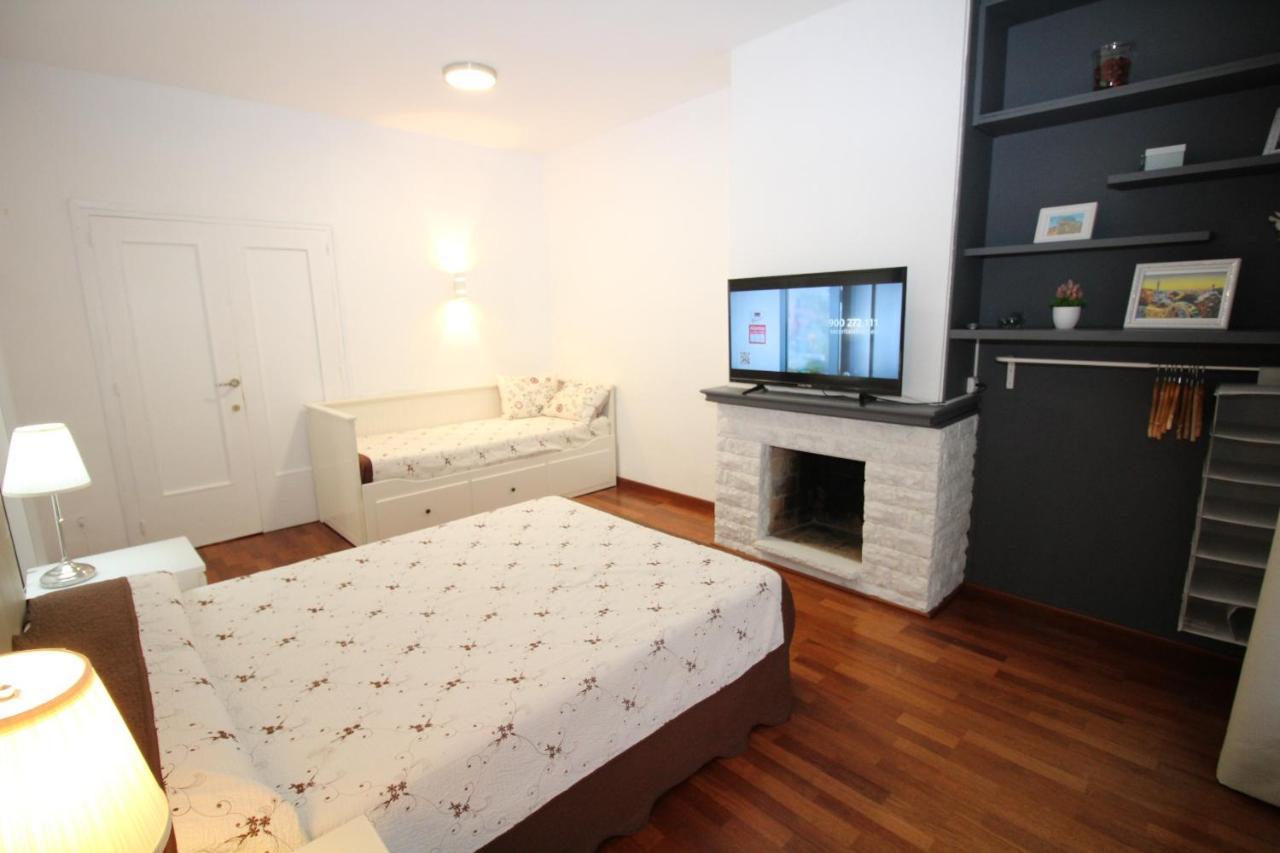 Rooms Viladomat Barcelona Exterior photo