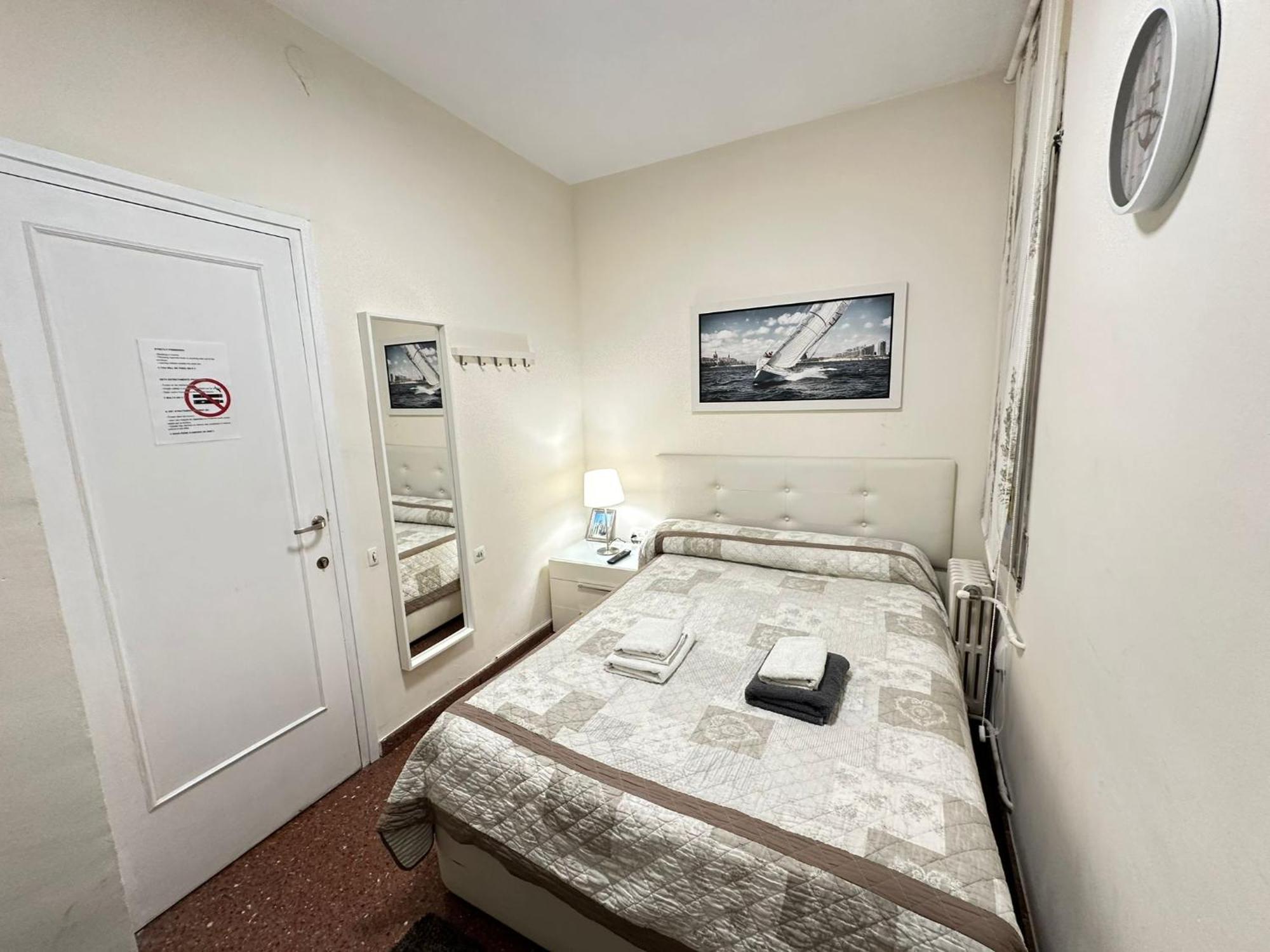 Rooms Viladomat Barcelona Exterior photo